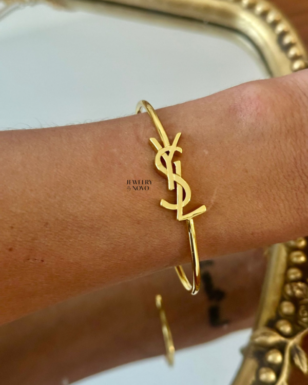 Adjustable Gold bracelet