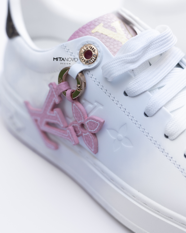 White and Pink Sneakers - Image 4