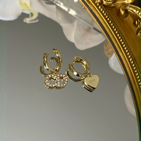 Gold Dangling Earrings with Stone