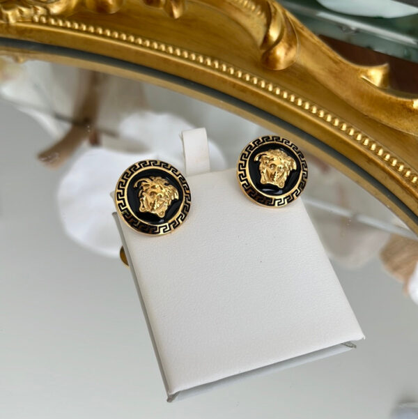 Gold Round Earrings